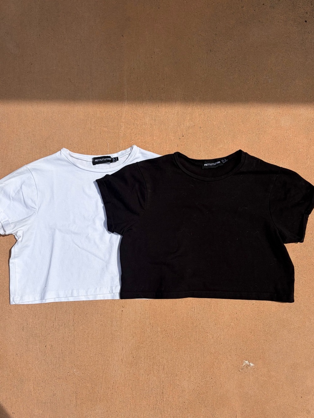 PrettyLittleThing Black & White Crop T-Shirt Duo